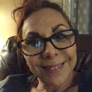 Meet your Posher, Milena